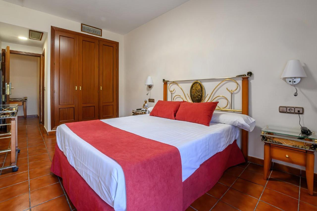 Hotel H28 Camas Exterior foto